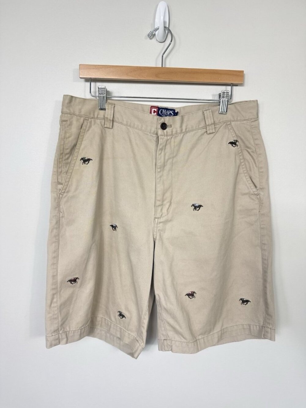 Chaps Men Chino Shorts 34 Khaki Embroidered Polo Ponies Preppy Classic Old Money